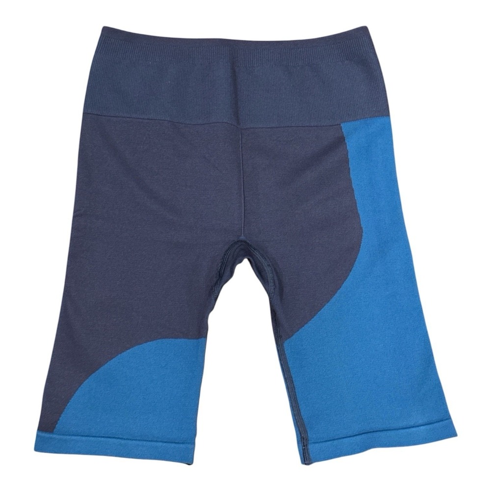 Women's Fabletics High Waisted Seamless Block Shorts Two Tone Blues